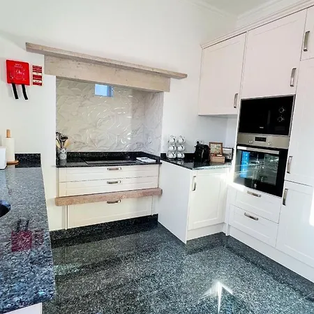 Holiday home Do Electrico 92'